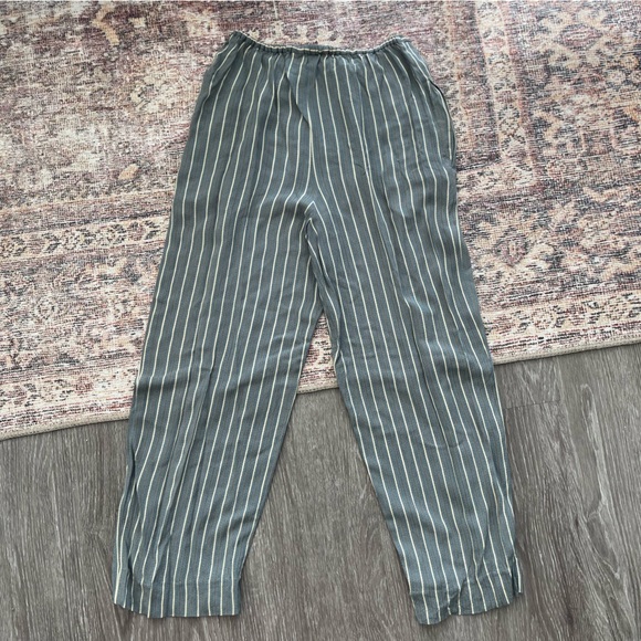 Max Studio Collection Pants - Picture 9 of 9